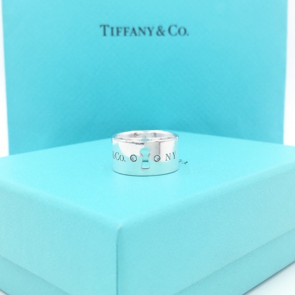 Tiffany & Co. Wide Locks Diamond Ring - Picture 5 of 6